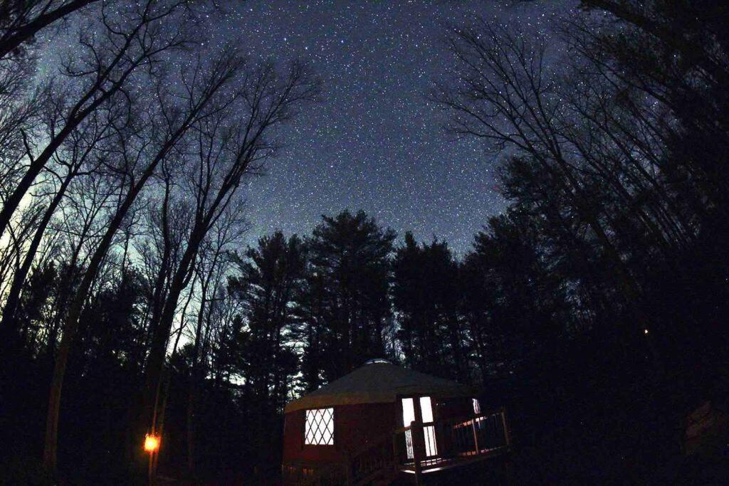 Heated & Ac Yurt Villa Penn Yan Exterior photo